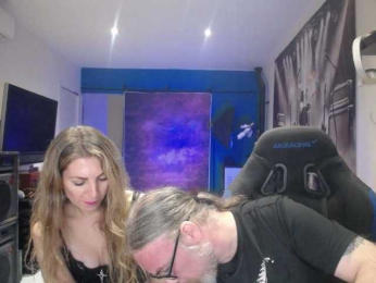 GiselleandJay webcam model stream image