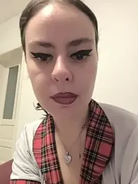 Stoned-baby69 webcam model stream image