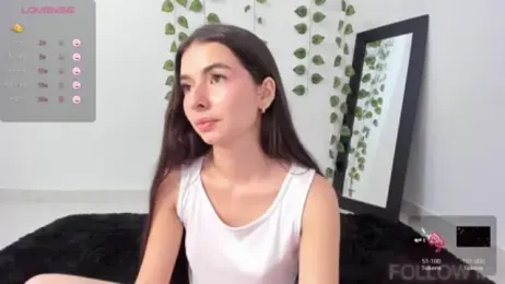 Coralinee_01 webcam model stream image