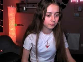 isabel-wave webcam model stream image