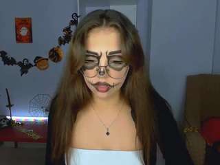 isabel-wave webcam model stream image