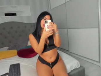 _adelle webcam chaturbate model stream image