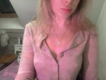 Sweet-Melodie webcam model stream image