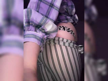 LollaDolly webcam bongacams model stream image