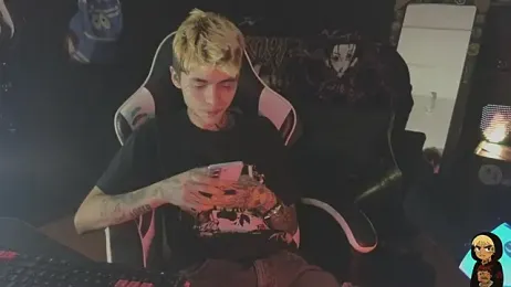 AcidMilo webcam model stream image