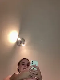 CherryEmmy webcam model stream image