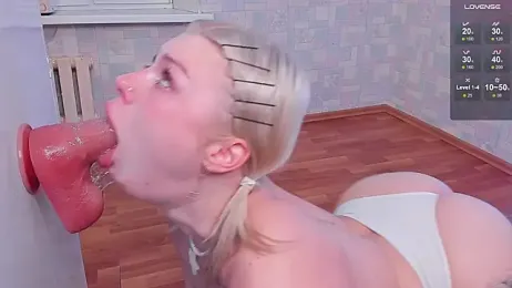 Snowgirl_ webcam model stream image