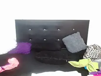 Shanttal0272 webcam model stream image