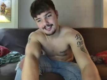 yungbul1 webcam model stream image