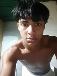 2caelo webcam model stream image