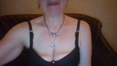 Bigboobtiffy webcam model stream image