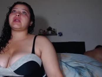 mike_and_bella_ webcam model stream image