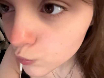 HoaRomano webcam bongacams model stream image