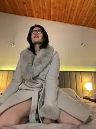 adriana71 webcam stripchat model stream image