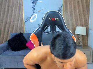 Kalvin Walker webcam model stream image