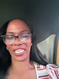 Bustykeyla webcam model stream image