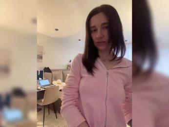 Kira_- webcam bongacams model stream image