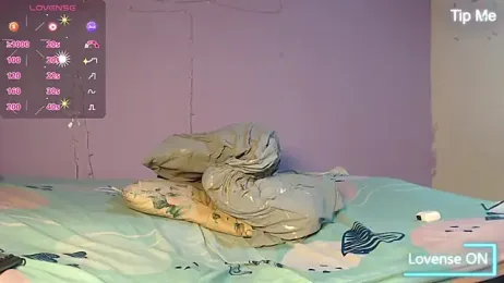 Dante_Bear_ webcam model stream image