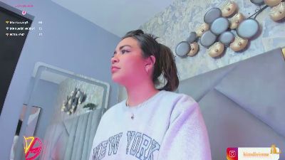 KimDevinne webcam model stream image