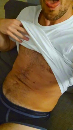 ItalianBoy_2 webcam model stream image