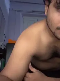 Kira_1413 webcam model stream image