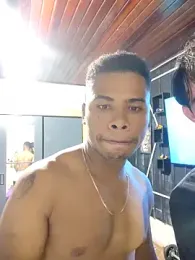 NegoDiferenciado webcam model stream image