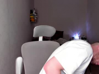 toohornyserj webcam model stream image