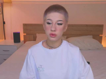 Necucubi webcam bongacams model stream image