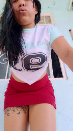 girl_pee webcam model stream image