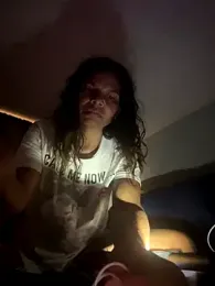 ROUSSH webcam model stream image