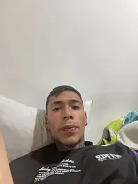 alejoggg1 webcam model stream image