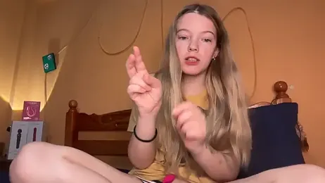 -veranito- webcam model stream image