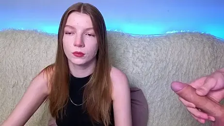 Kamiko- webcam stripchat model stream image