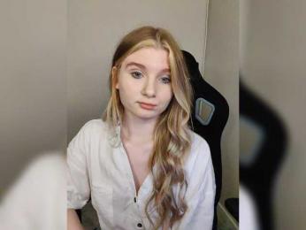 SweetPoison webcam model stream image