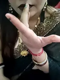 Mayuri77 webcam model stream image