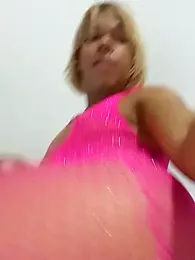 blondebitchlitle webcam model stream image