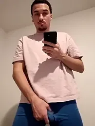Jadriel23 webcam model stream image