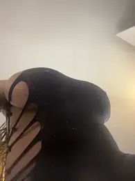 Bustygoddess32 webcam model stream image