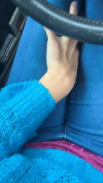 pralinettedu25 webcam model stream image