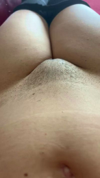 pralinettedu25 webcam model stream image