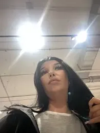 Tisha_Busty webcam model stream image