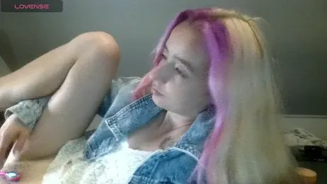 SeccySerena webcam model stream image