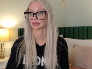 Maddie Vale webcam model stream image
