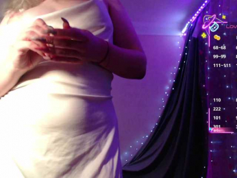 Liliya010 webcam model stream image