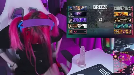 Yumi_Youkai webcam stripchat model stream image