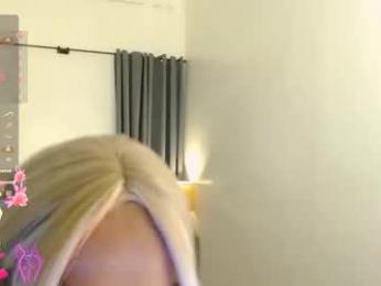glorious_kim webcam model stream image