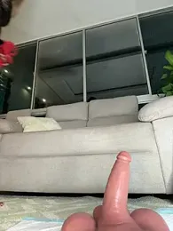 cuteluci_ webcam stripchat model stream image