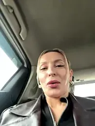 VikaBunny1 webcam stripchat model stream image