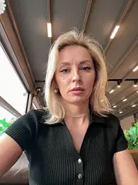 VikaBunny1 webcam stripchat model stream image