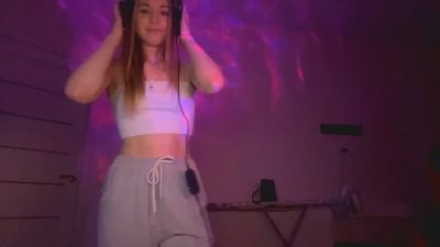 KarlSjostrand webcam model stream image